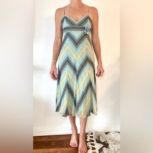 BCBG blue, green & brown chevron print dress size 10